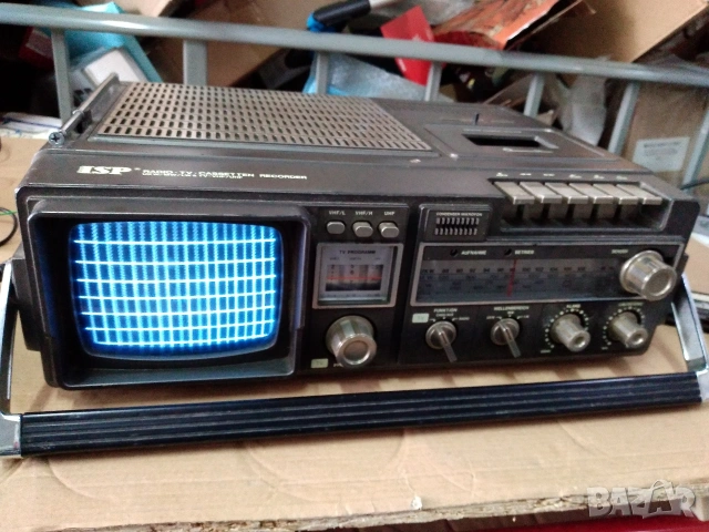 Ретро, радиокасетофон с телевизор ISP COMBI 80, снимка 2 - Радиокасетофони, транзистори - 54275375