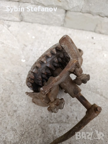 роначка за царевица , снимка 3 - Антикварни и старинни предмети - 54207499