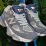 Маратонки New Balance 9060 сиво и тъмносиньо, снимка 1