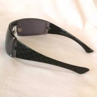 Оригинални Италиански Маркови Слънчеви Очила GUCCI мод.1824 с Оригиналния Калъф, снимка 4 - Слънчеви и диоптрични очила - 45240401