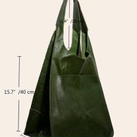 Качествена голяма зелена чанта отекокожа, снимка 4 - Чанти - 45489817