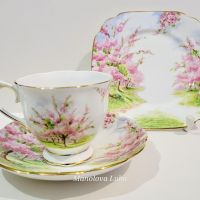 Троен комплект Royal Albert „Blossom Time“, снимка 5 - Колекции - 45331859