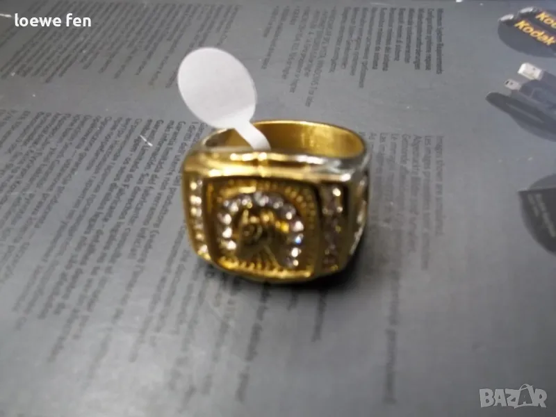 Мъжки пръстен неръждаема стомана златен цвят - конче с подкова, снимка 1