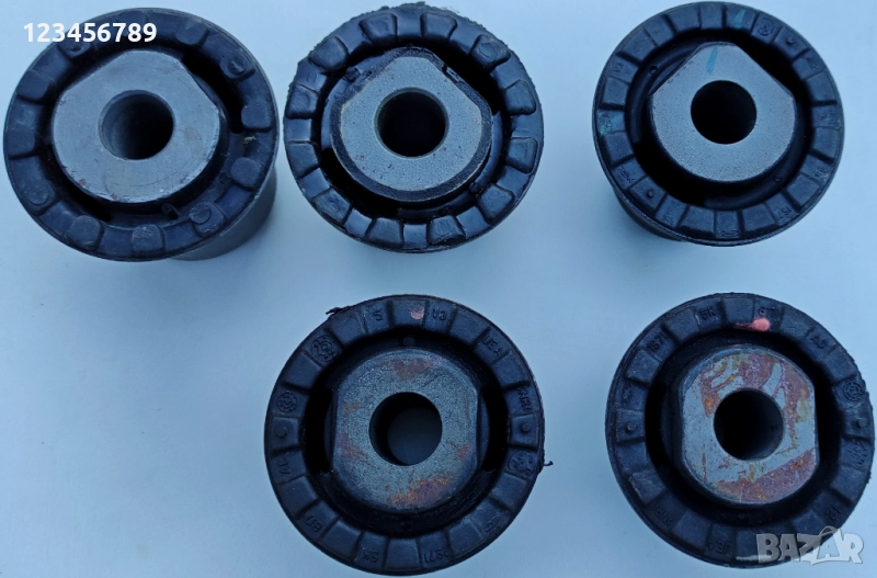 Оригинални тампони за заден мост на Форд Мондео Мк3. Ford 1404976 и 1404977, снимка 1