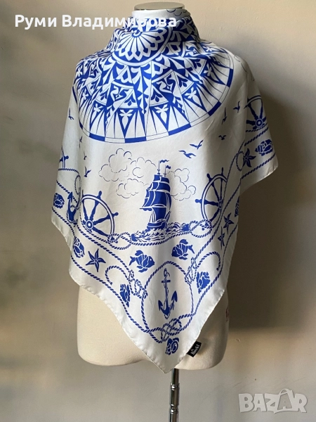 Бял копринен шал Roeckl с морски мотиви, снимка 1
