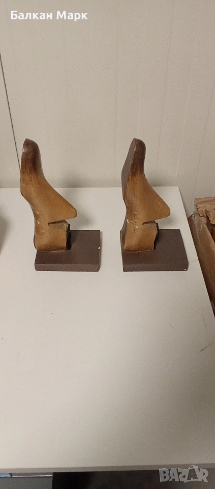 Мраморна статуетка / калъп за обувки – 2 броя,с дефект , снимка 1