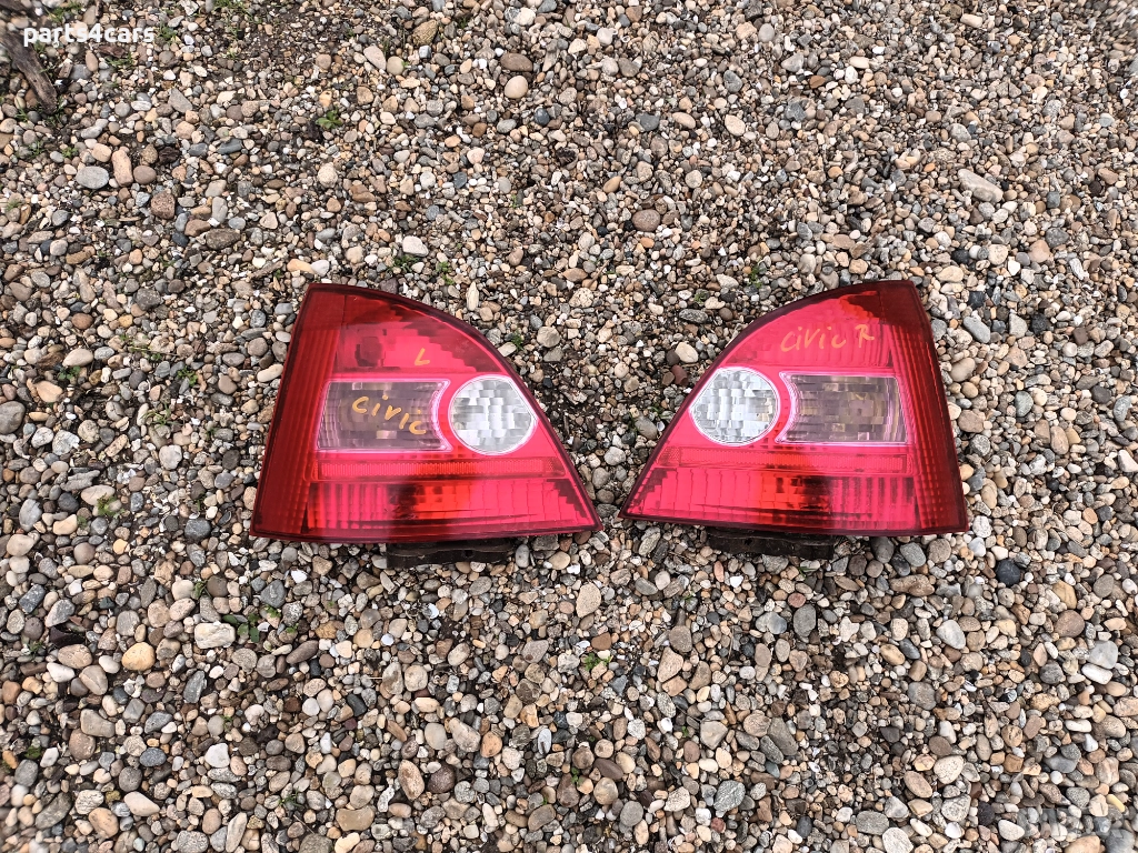 ляв и десен стоп за хонда сивик 7 хечбек 00 - 06 HONDA CIVIC VII, снимка 1