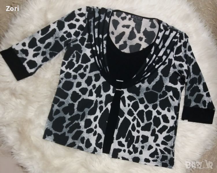 РАЗКОШНА блуза в черно-бял леопардов принт с катарама със сребристи камъчета , снимка 1