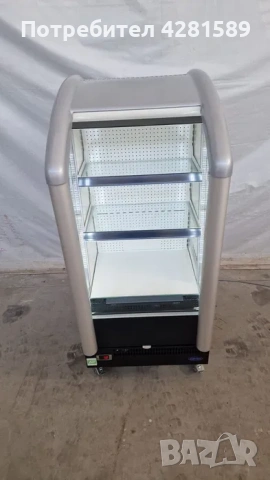 Крайстенна хладилна витрина Carrier