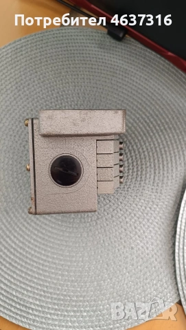 Краен изключвател OMRON D4MB-441G, снимка 3 - Резервни части за машини - 53066961