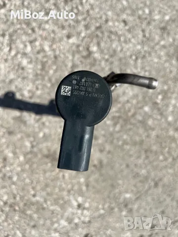 Горивна рейка Bosch БМВ Е90 91 92 BMW, снимка 3 - Части - 49496533