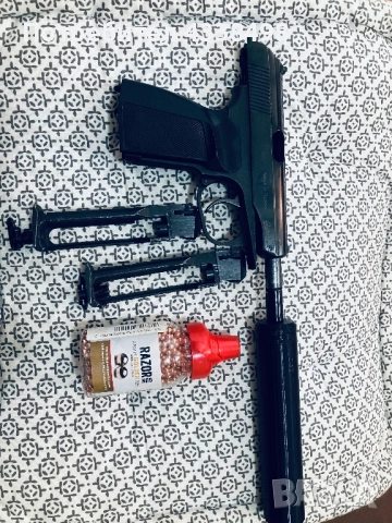 Продавам въздушен пистолет Байкал MP654K 4.5 mm, снимка 2 - Въздушно оръжие - 52827023