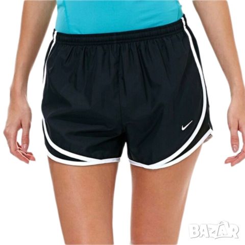 Оригинални дамски шорти Nike | M размер, снимка 4 - Къси панталони и бермуди - 46381934