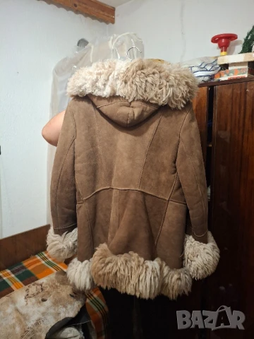 Дамски вълнен кожух-къс и дълъг, снимка 2 - Якета - 51388123