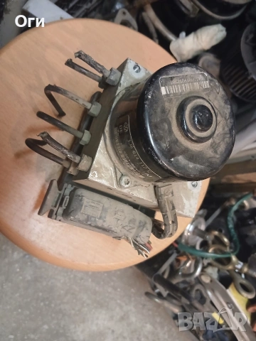 ABS помпа за Голф 4 , Ауди А3 и Сеат 1J0 907 379 G / 1J0 614 217 C