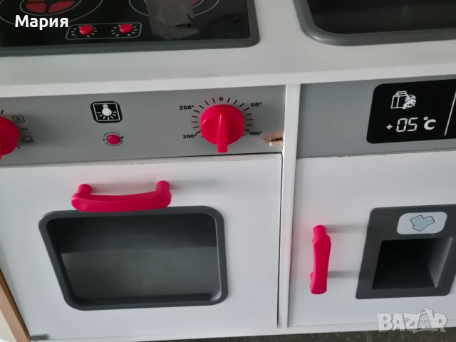 Дървена детска кухня с аксесоари, снимка 4 - Играчки за стая - 52822978