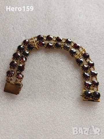 Стара позлатена гривна с огромни гранати, снимка 2 - Гривни - 54271411
