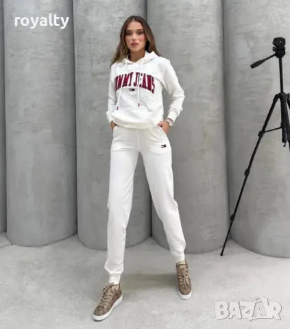 Tommy Jeans дамски комплекти Два цвята , снимка 10 - Комплекти - 49824495