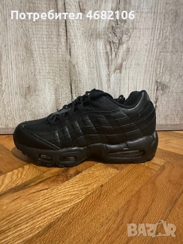 Nike air max 95 "Triple Black", снимка 3 - Спортни обувки - 53965299