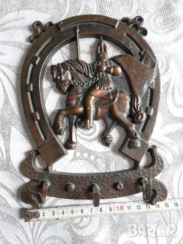 Подкова закачалка, конска и магарешка подкова и антични ключове, снимка 2 - Антикварни и старинни предмети - 49741527