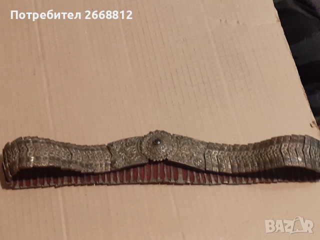 колан от носия