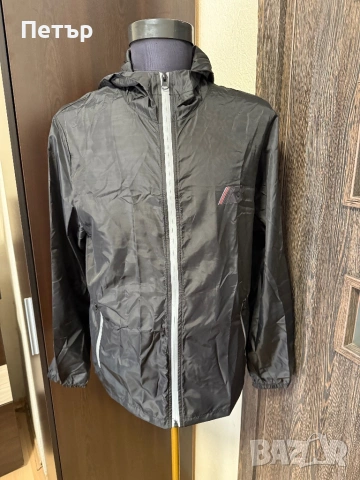 Мъжка ветровка