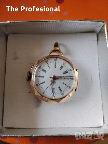 Джобен златен часовник