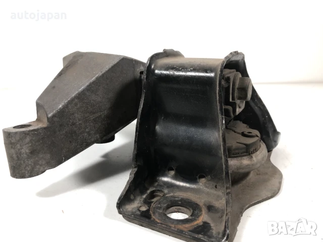 Тампон двигател Renault Megan 1.5dci 2004г, снимка 3 - Части - 50444300