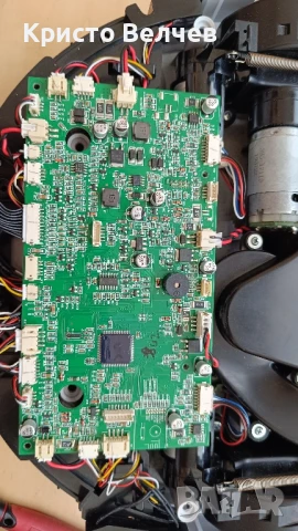 прахосмукачка робот - Rowenta Explorer Serie 40, снимка 8 - Прахосмукачки - 51270732