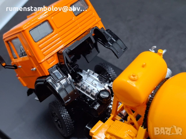КамАЗ СБ 92 - 5511, SSM, 1:43, снимка 3 - Колекции - 53887589