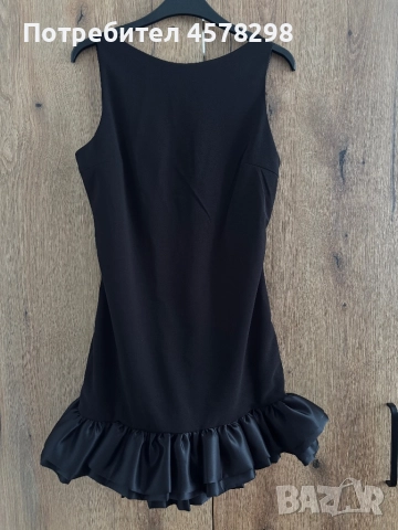 Дамска черна рокля, снимка 1