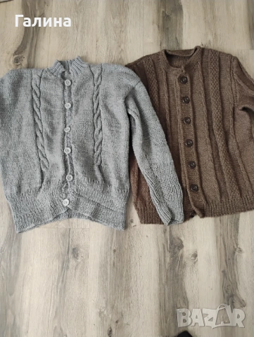Две жилетки   ръчно плетиво