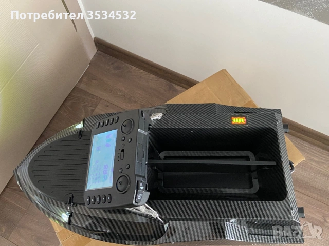 Лодка за захранка V080, снимка 9 - Стръв и захранки - 53704215