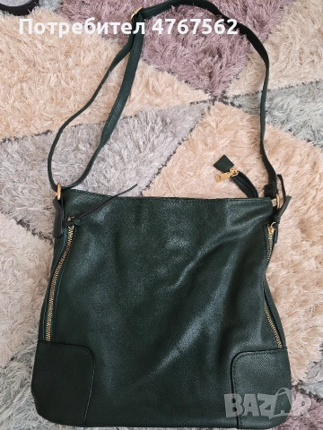 Дамска чанта, снимка 2 - Чанти - 53948008