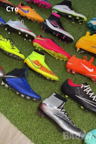 Футболни обувки