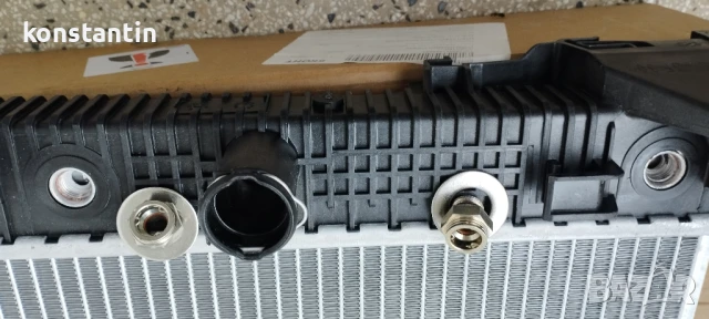 ВОДЕН НОВ РАДИАТОР МЕРЦЕДЕС С W204/ 2009, снимка 4 - Части - 50488335