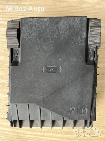 Табло предпазители бушониера Фолксваген Голф 5 VW Golf, снимка 2 - Части - 50086468