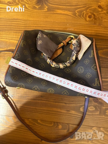 Дамска чанта 