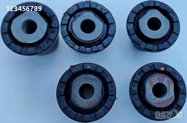 Оригинални тампони за заден мост на Форд Мондео Мк3. Ford 1404976 и 1404977