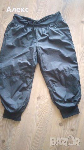 Nike - бермуди, снимка 1 - Къси панталони и бермуди - 45701455