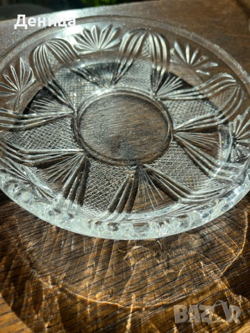 Кристална купа/ чинийка за ядки, бисквитки… Размери-16.5/3 см Цена-8€, снимка 6 - Чинии - 53613427