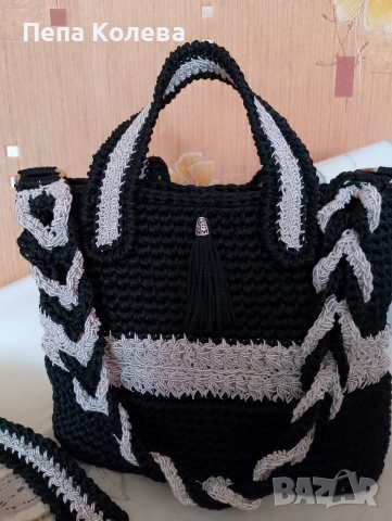 Ръчно плетена дамска чанта , снимка 3 - Чанти - 53903992