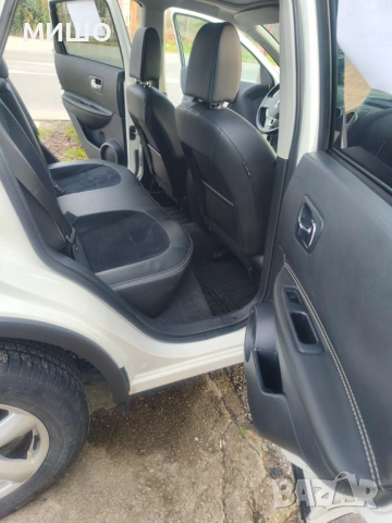 Nissan Qashqai  1.6dci /131к.с 4Х4/НАВИГАЦИЯ/КАМЕРА-360/ПАН0РАМА/, снимка 6 - Автомобили и джипове - 54026699