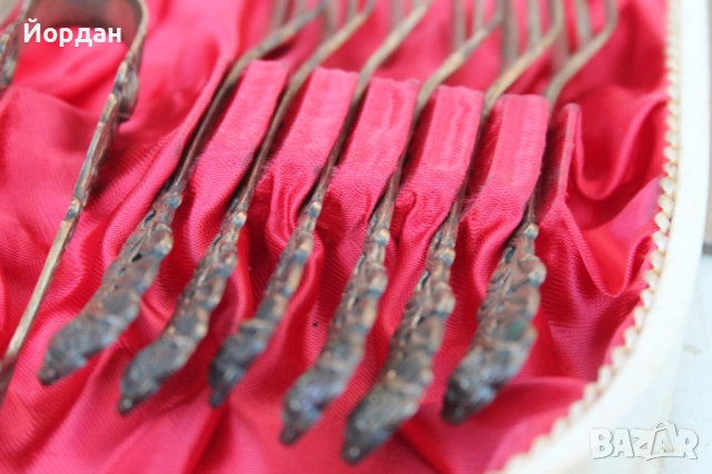 Сребърни вилици и лъжици, снимка 5 - Антикварни и старинни предмети - 53999469