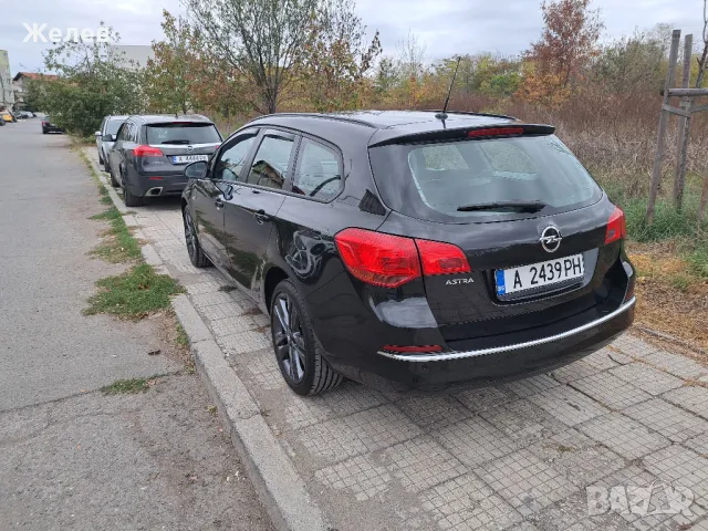  Opel Astra 1.4 турбо, снимка 8 - Автомобили и джипове - 47294618