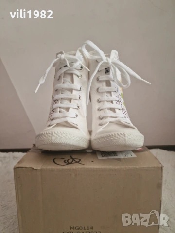 Дамски кецове на ток Break Walk номер 37