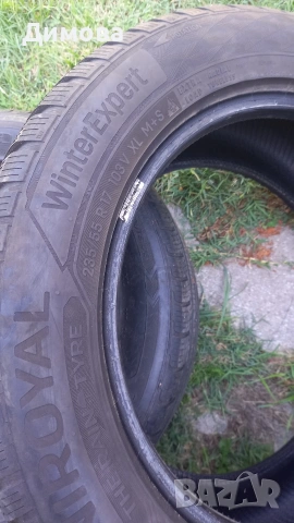 Гуми 235 45 17 четири броя зимни гуми., снимка 4 - Гуми и джанти - 52551470