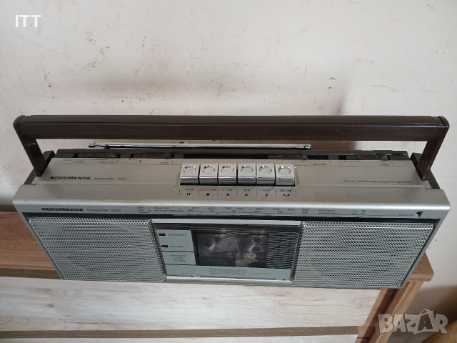 Продавам Много Рядко Касетофонче ( Nordmende Transcorder 5022) , снимка 2 - Радиокасетофони, транзистори - 53923619