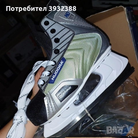 Дамски кънки