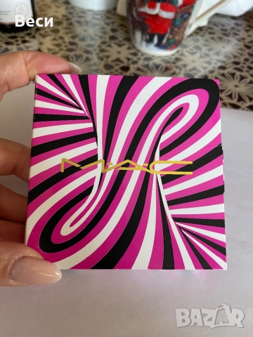 Палитра на MAC 